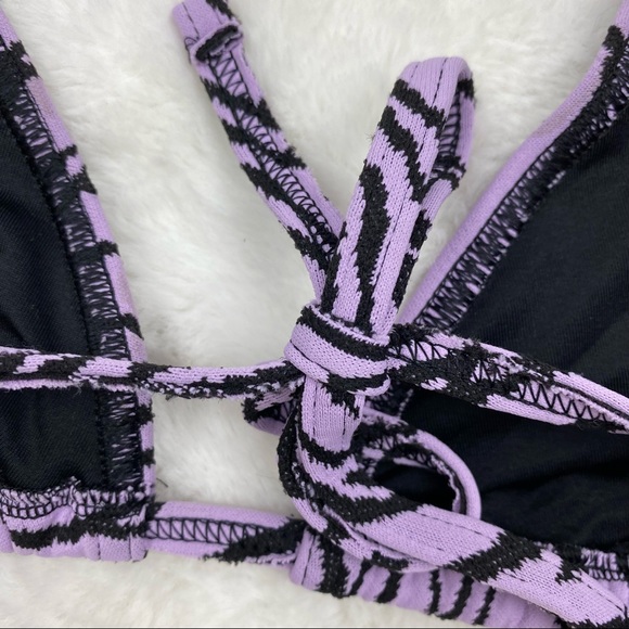 NWT Pretty Little Thing Lilac Zebra Mini Triangle Bikini Top - Picture 11 of 12